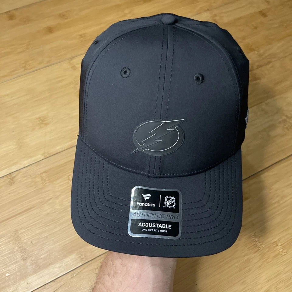 Gorra Fanatics Pro Tampa Bay Lightning Road Todo Color Negro Match Snapback NHL⚡️ Foto 2 de 4