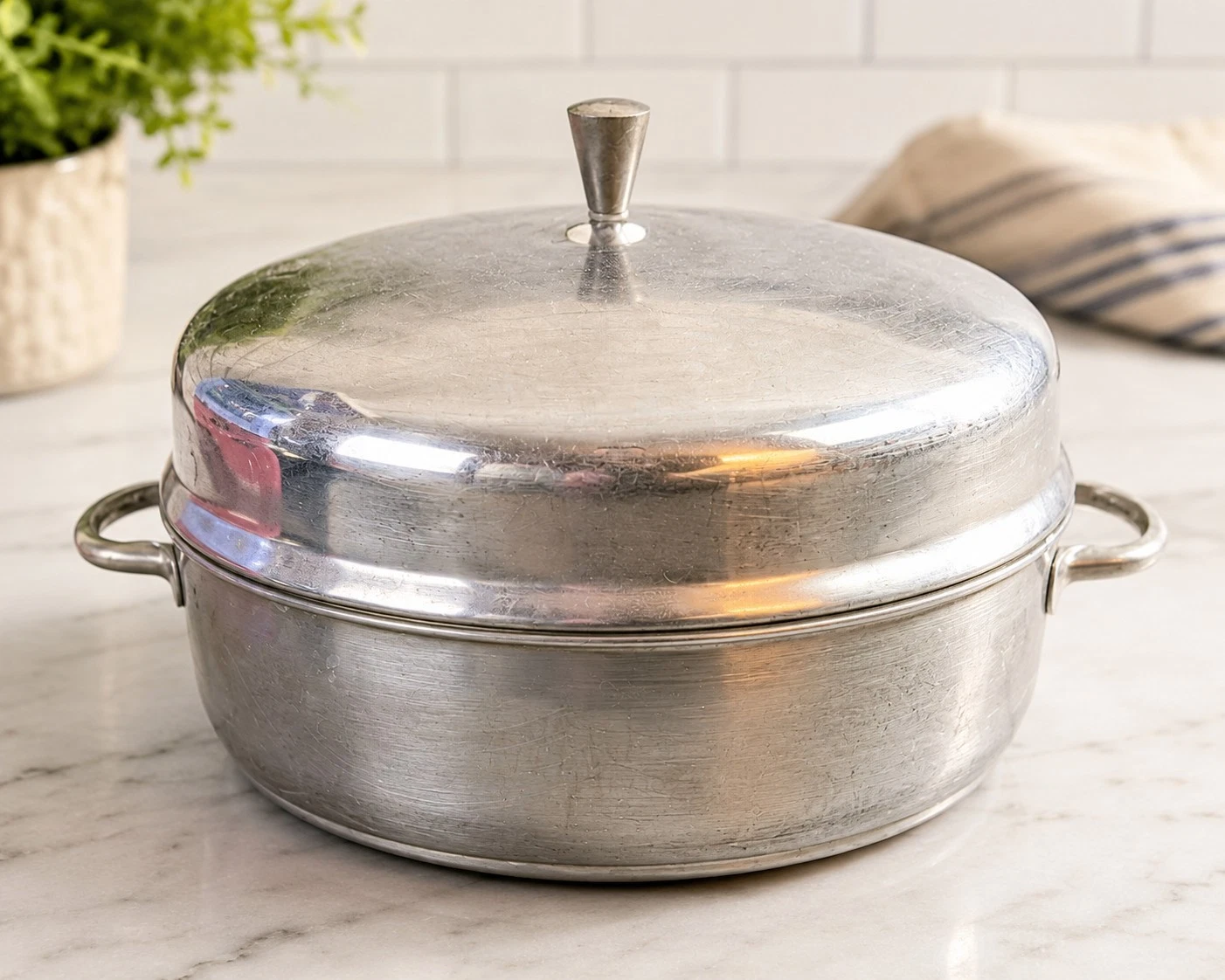 Vintage Farberware 12" Covered Roaster/Lid Aluminum Clad Stainless Stockpot USA