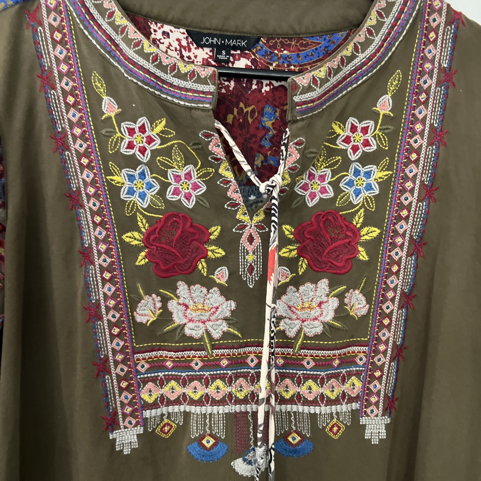 John Mark Embroidered Multi Colored Multi Pattern… - image 3