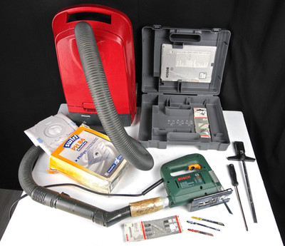 Heimwerkerset: Stichsäge Bosch PST 50 AE +Absaugeeinheit für Späne + Sägeblätter