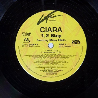 CIARA 1 2 STEP LAFACE 82876666871 US VINYL 12