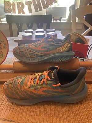 Noosa TRI 15 Kids Sz: 3&1/2 Y Preowned Athletic Trainers