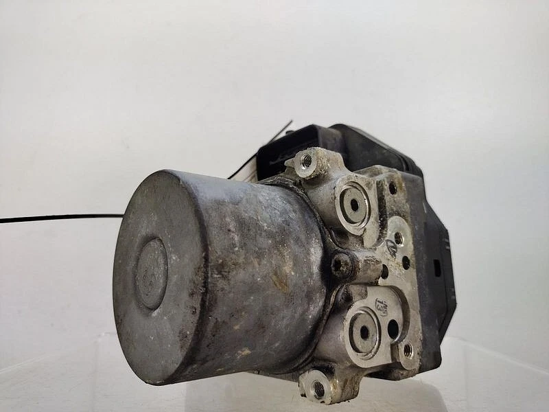 Pontiac Vibe 2010-2009 ABS conjunto de bomba actuador de freno antibloqueo OEM Foto 2 de 4