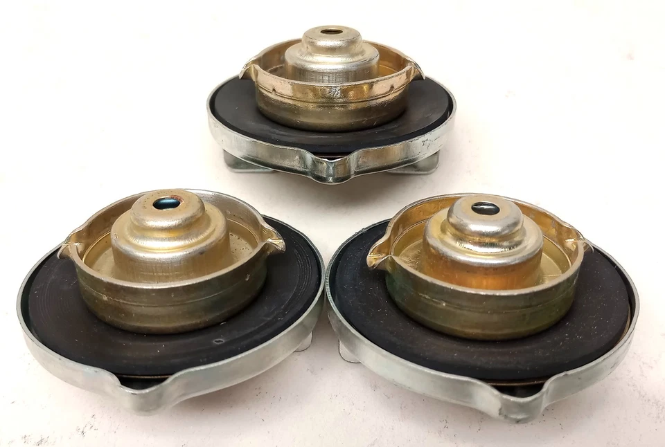 Tapa de combustible Gates 31646 7031034 MGC46 (paquete de 3) Foto 4 de 4