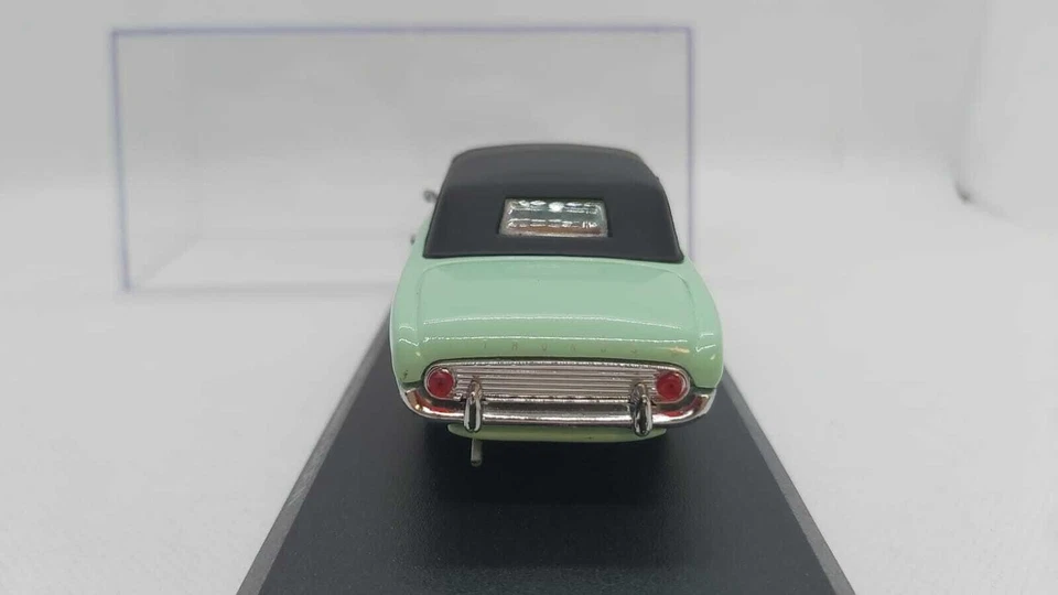 Detail Cars Ford Taunus Badew color verde acqua art 186 scala 1:43 - Immagine 4 di 4
