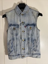 Levi Strauss Women s Denim Jean Faded Light Blue Distressed Vest Size XSmall