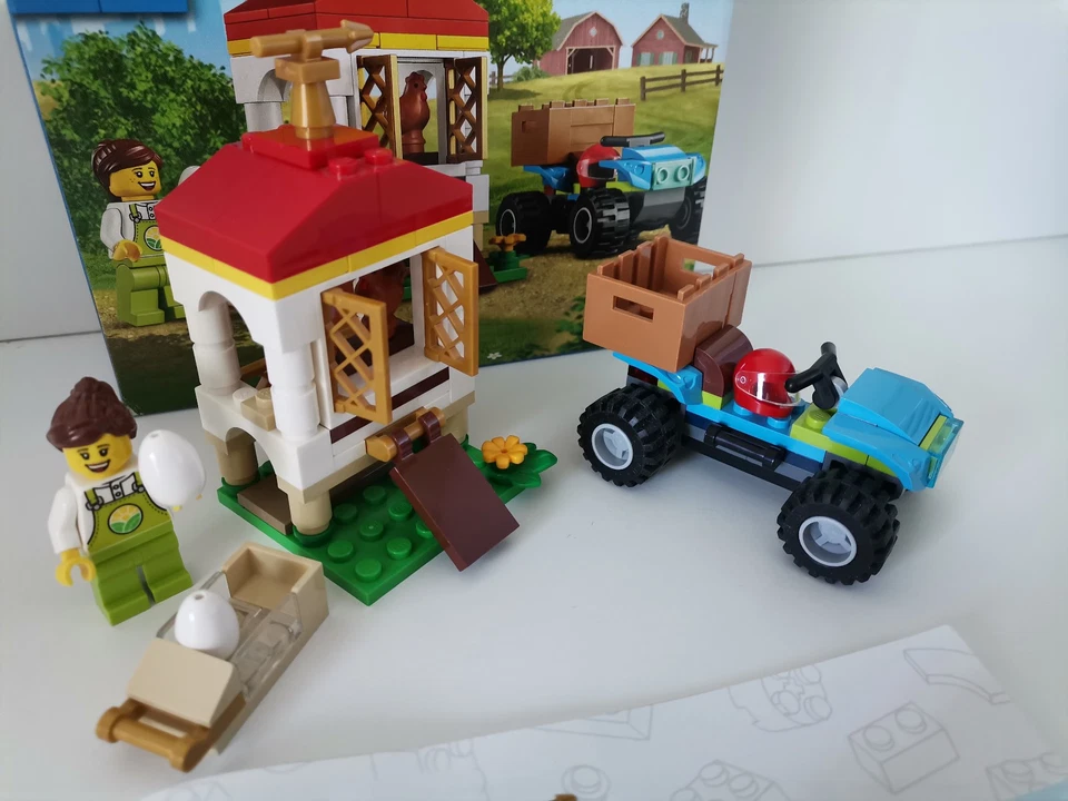 LEGO City 60344 Chicken Henhouse, photo 2 sur 5