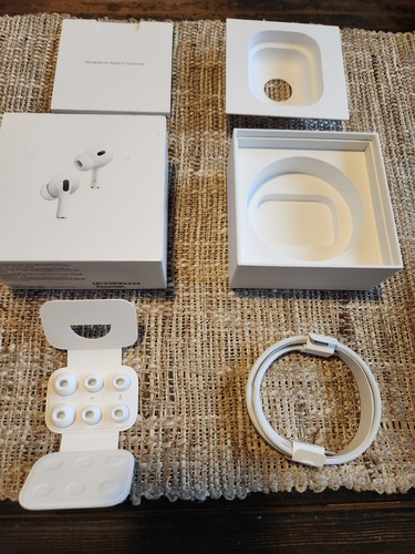 Apple AirPods Pro (2nd Gen) BOX ONLY includes New Ear Tips & USB-C Charging Cord - Zdjęcie 5 z 5