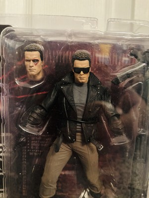Terminator Police Station Assault T-800 NECA Action Figure 2011