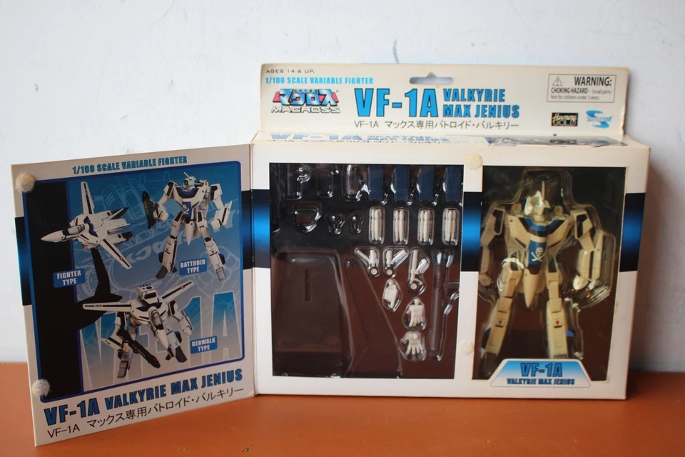 2006 Macross 1/100 Scale VF-1A Valkyrie Max Jenius 3 Mode Transformer - Image 2 of 4