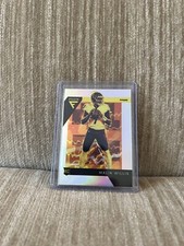 2022 Panini Chronicles Football Malik Willis Flux Silver Rookie RC Titans