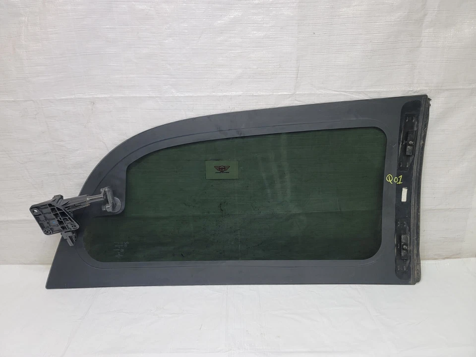 2011-2020 Dodge Grand Caravan Vent Window Glass Rear Left OEM 43R-001385 - Image 2 of 3