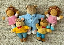 Lot 5 Marc Brown ARTHUR Series Stuffed Plush Arthur DW Talk Playskool Free Ship