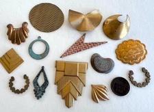 Vintage Brass & Copper Fancy Metal Findings Lot 14
