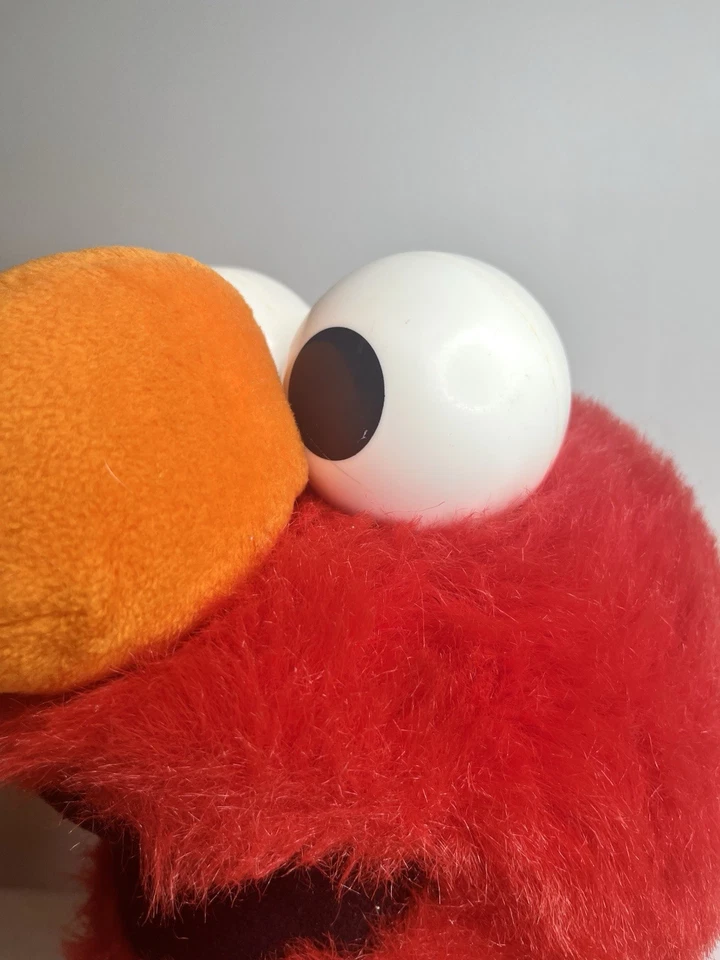 Sesame Street Elmo Plush Toy Jumbo 28" by Applause VIntage 1980s Jim Henson - Image 3 of 4