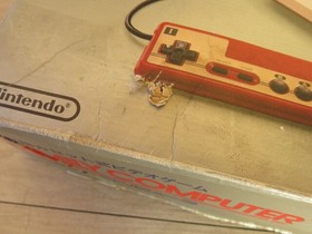 Nintendo Famicom HVC-001 Console with Box and Manual Untested
