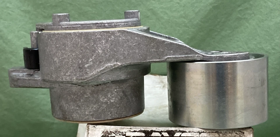 New Genuine Dayco 89935 Belt Tensioner Automatic, Heavy Duty - Image 2 of 3