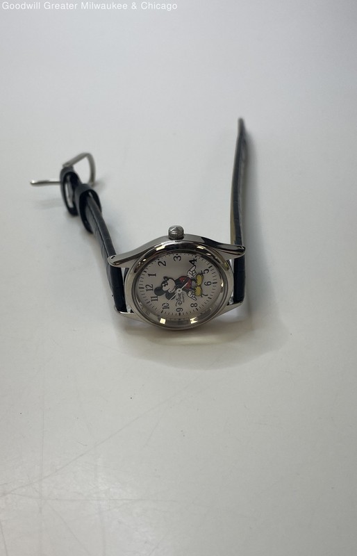 VNTG Lorus Disney Mickey Mouse Movements Wristwatch 17.4g