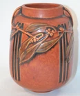 Roseville Pottery "Laurel" Vase Red Green Leaves ca. 1934 #872-8" Black Matte