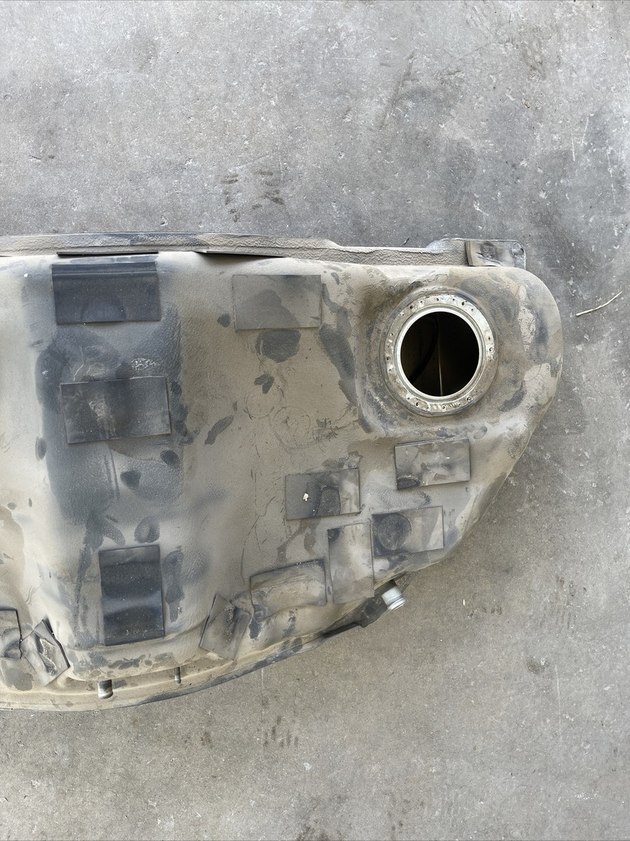 03-08 Nissan 350z OEM Gasoline Gas Fuel Tank Assembly 17202