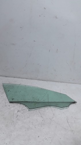MERCEDES C CLASS W205 2014-PASSENGER SIDE FRONT DOOR WINDOW GLASS - Picture 2 of 7