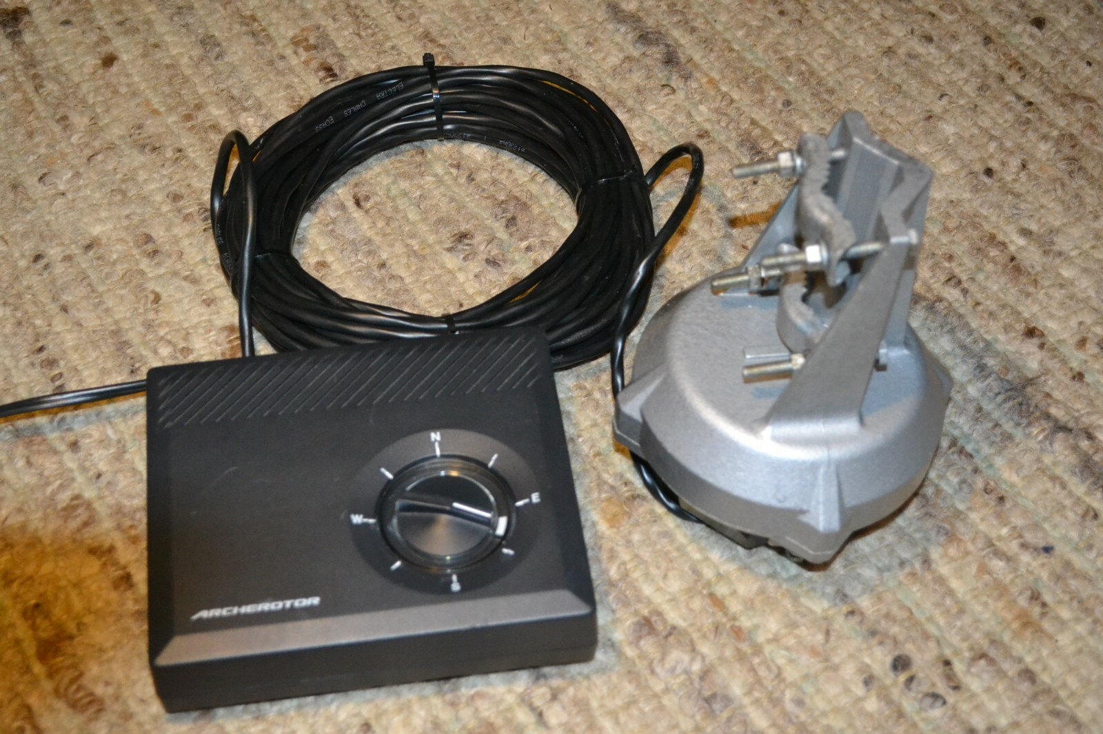 Antenna Rotor for TV or Ham Radio with controller from Archerotor | eBay