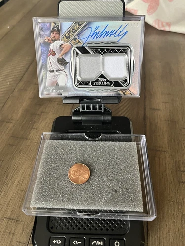2022 Topps Sterling John Smoltz dual patch Auto 17/25  🔥🔥