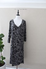NQ 21) PLUS SIZE 2XL W LANE GREY 3/4 SLEEVE STRETCH WRAP T-SHIRT DRESS