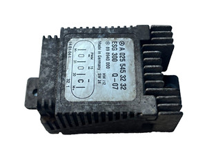 Mercedes Zusätzliche Lüftersteuerungseinheit A0255453232 A KLASSE