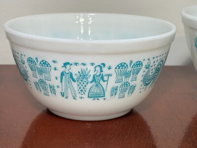 Vtg PYREX Set 3 Turquoise Blue & White Amish Butterprint Nesting