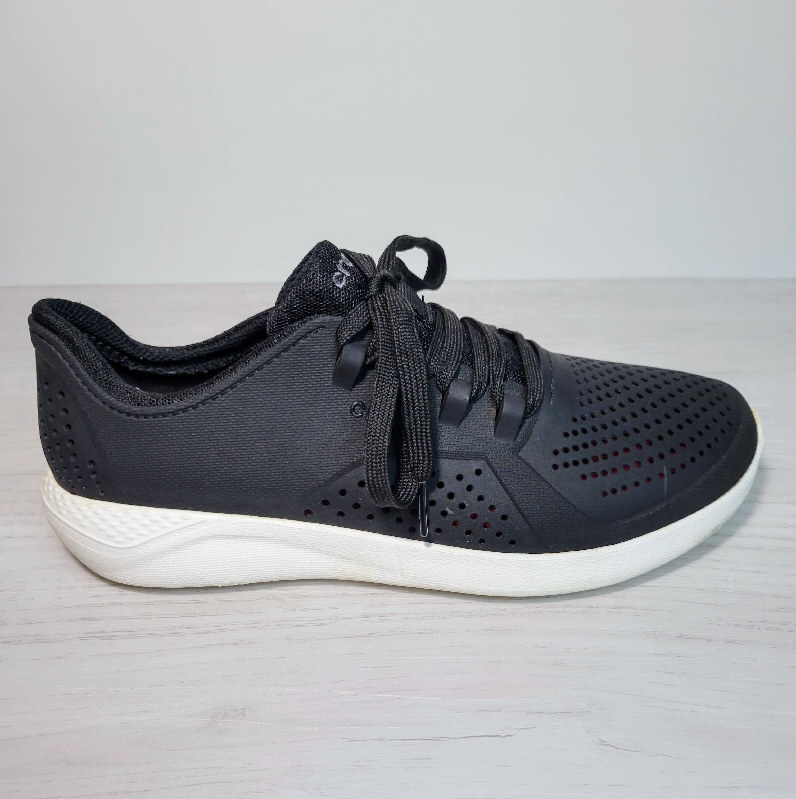 Crocs Mens LiteRide Pacer Sneakers Tennis Shoes 20496… Gem