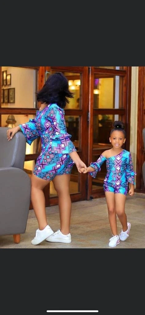 summer Mommy and me family matching mother daughter jumpsuit.price is for both
Opens in a new window