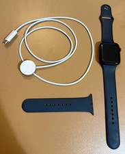 Apple Watch Series 8 Schwarz 45mm Aluminium GPS Original Smartwatch
