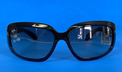 VINTAGE Ray-Ban Wrap Designer Sunglasses - Brand New - Luxottica - 63 / 15 / 125