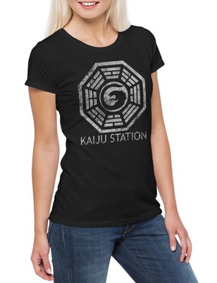Vintage Kaiju Station Damen T-Shirt Pacific Mech Monster Rim Godzilla Monster