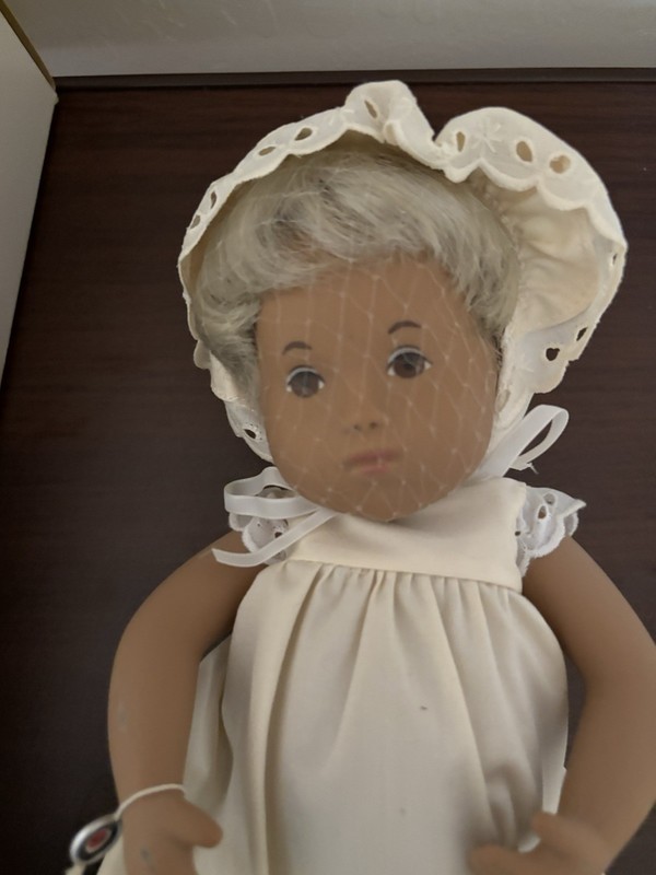 HTF Vintage Doll 12" Sasha Baby in basket original box