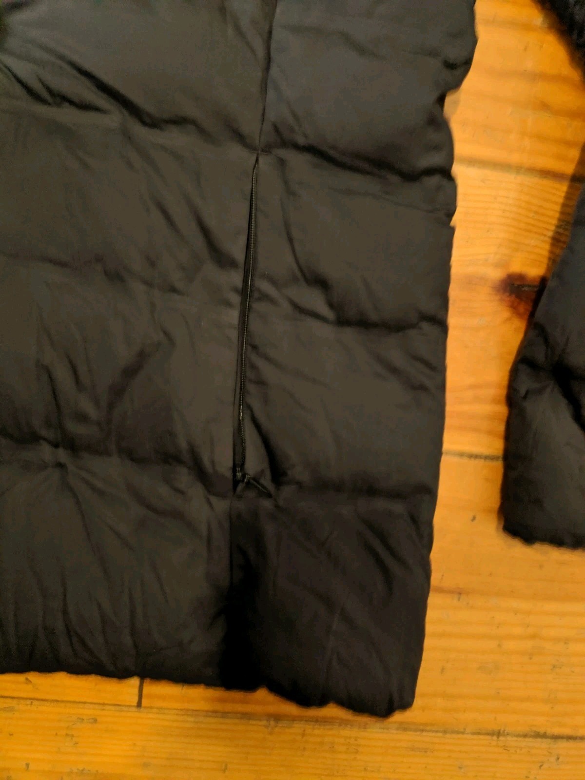 UNIQLO WOMENS BLACK LIGHTWEIGHT DOWN HOODED JACKET VGC SIZE L thumbnail 5