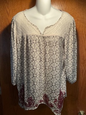DB Established 1962 Women's XL Asymmetrical Hem 3/4 Sleeve Top with Lace