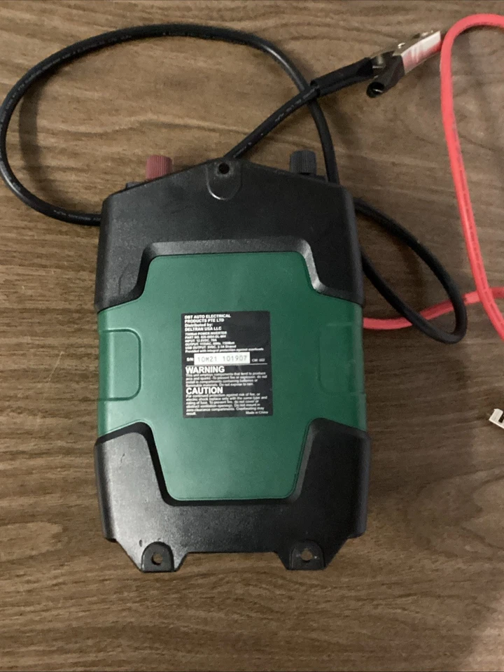 Inversor de potencia Battery Tender® 12V, 750W funciona muy bien Foto 2 de 4