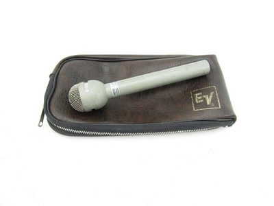 Electro-Voice RE10 Dynamic Cardioid Microphone w/ Carrying Case
