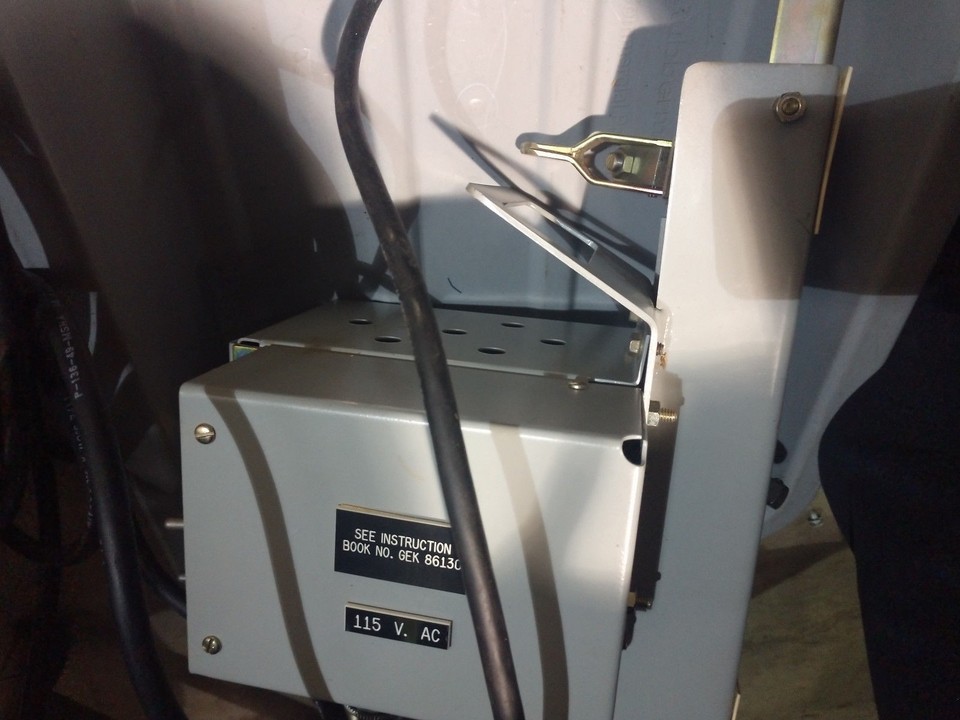 GE PowerVac Switchgear Remote Breaker Racking Device 120V CB055 | eBay