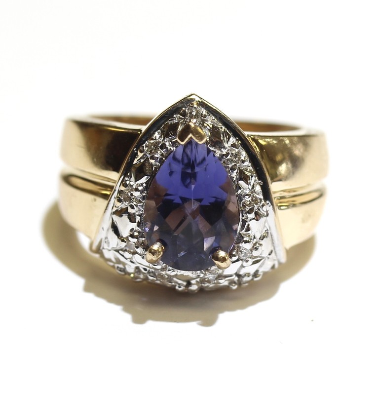 14k yellow gold .12ct SI1 H diamond Iolite gemstone ring 7.5g estate 6