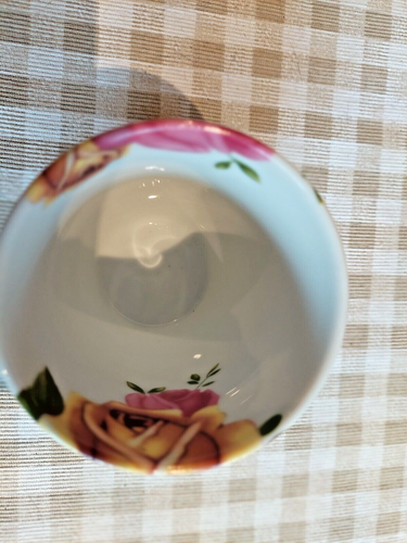 ROYAL ALBERT ENGLAND COUNTRY ROSE WHITE WITH PINK & YELLOW ROSES COFFEE /TEA MUG - Picture 7 of 12