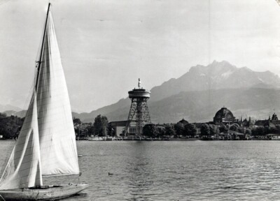 AK Wasserhimmel Wasserressourcen Leuchtturm Boot schwarz-weiß See AA12522