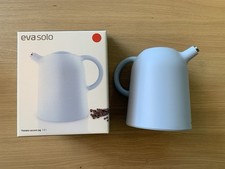 NEW EVA SOLO THIMBLE VACUUM JUG ~ *RARE BLUE* ~ Discontinued ~ SHIPS FROM USA