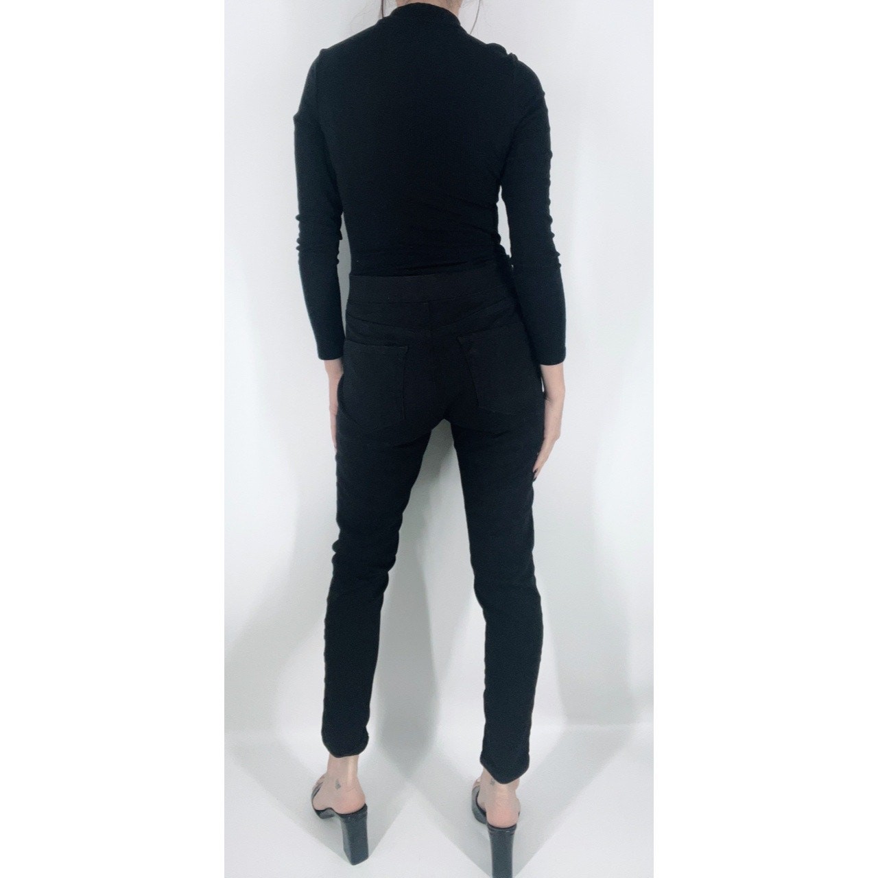 Amazon Essentials Women's Black Stretch Pull-On J… - image 5