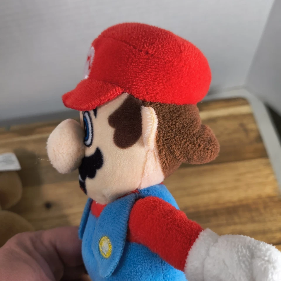 Nintendo Super Mario Bros. Mario Muñeca de Peluche de 8 Pulgadas con Lote KONG SIN ETIQUETA EN MARIO Foto 4 de 4