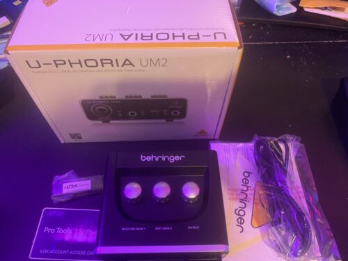Avid Pro Tools Studio 2025 PERPETUAL Bundle with Behringer U-Phoria UM2 - Picture 3 of 9