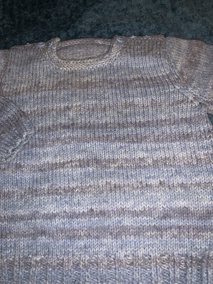 Baby boys hand knitted jumper age 912 months. Grey & blue stripes with