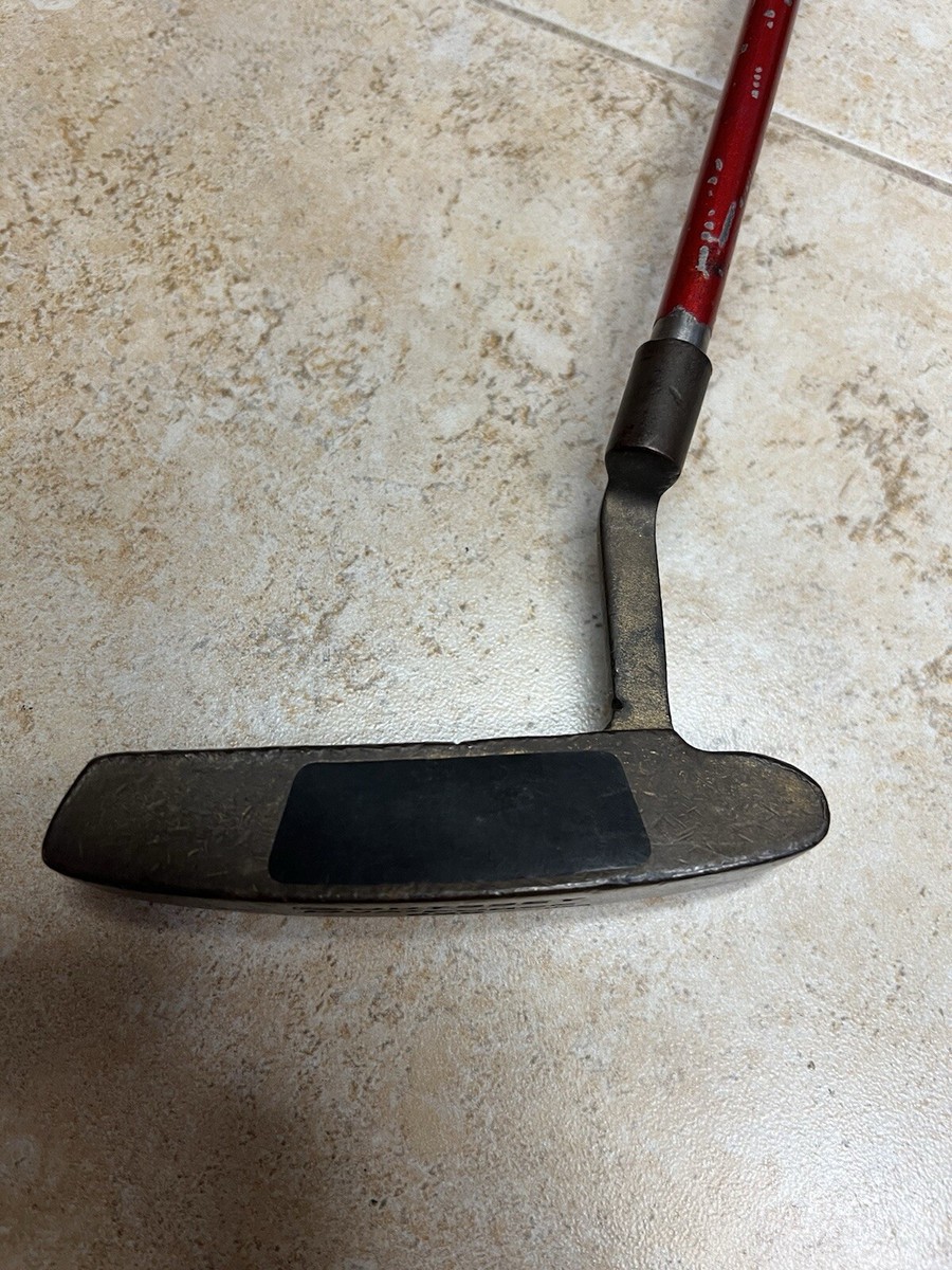 Odyssey Dual Force 660 Right Handed Super Stroke 2.0 Grip Weight